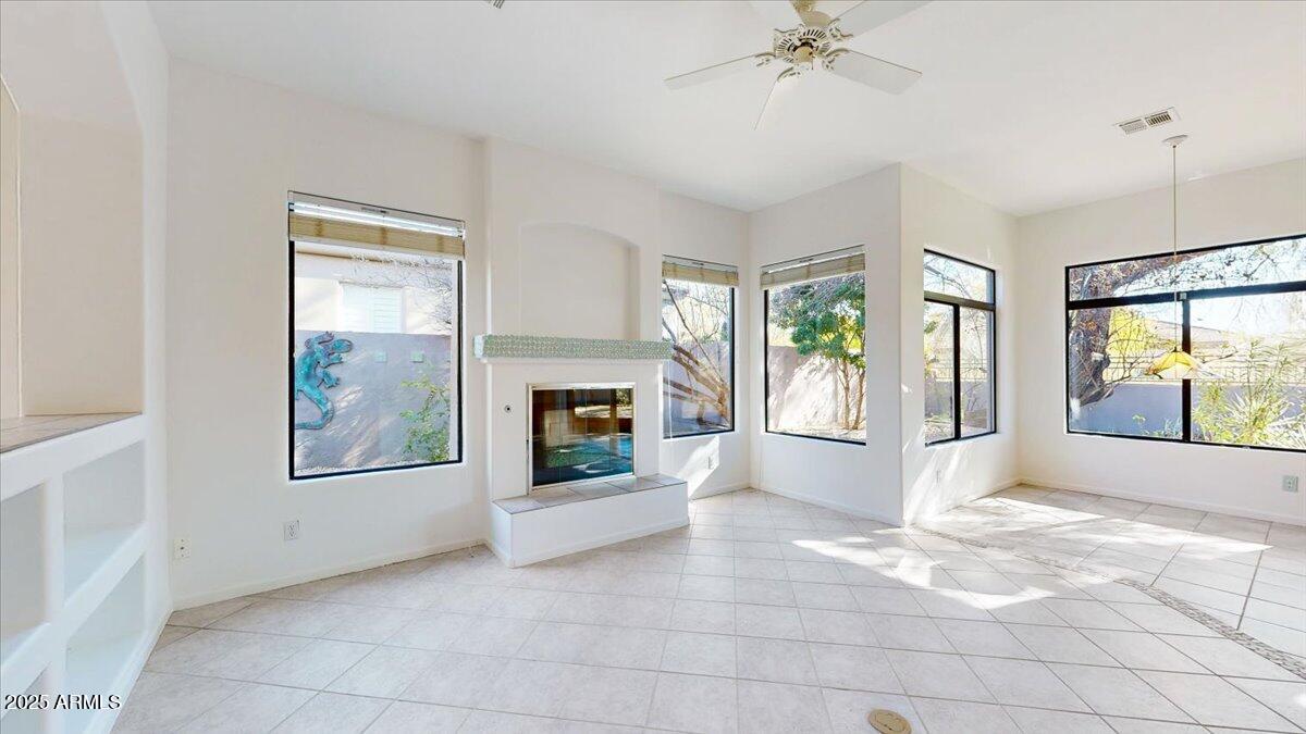 8227 E SIERRA PINTA Drive