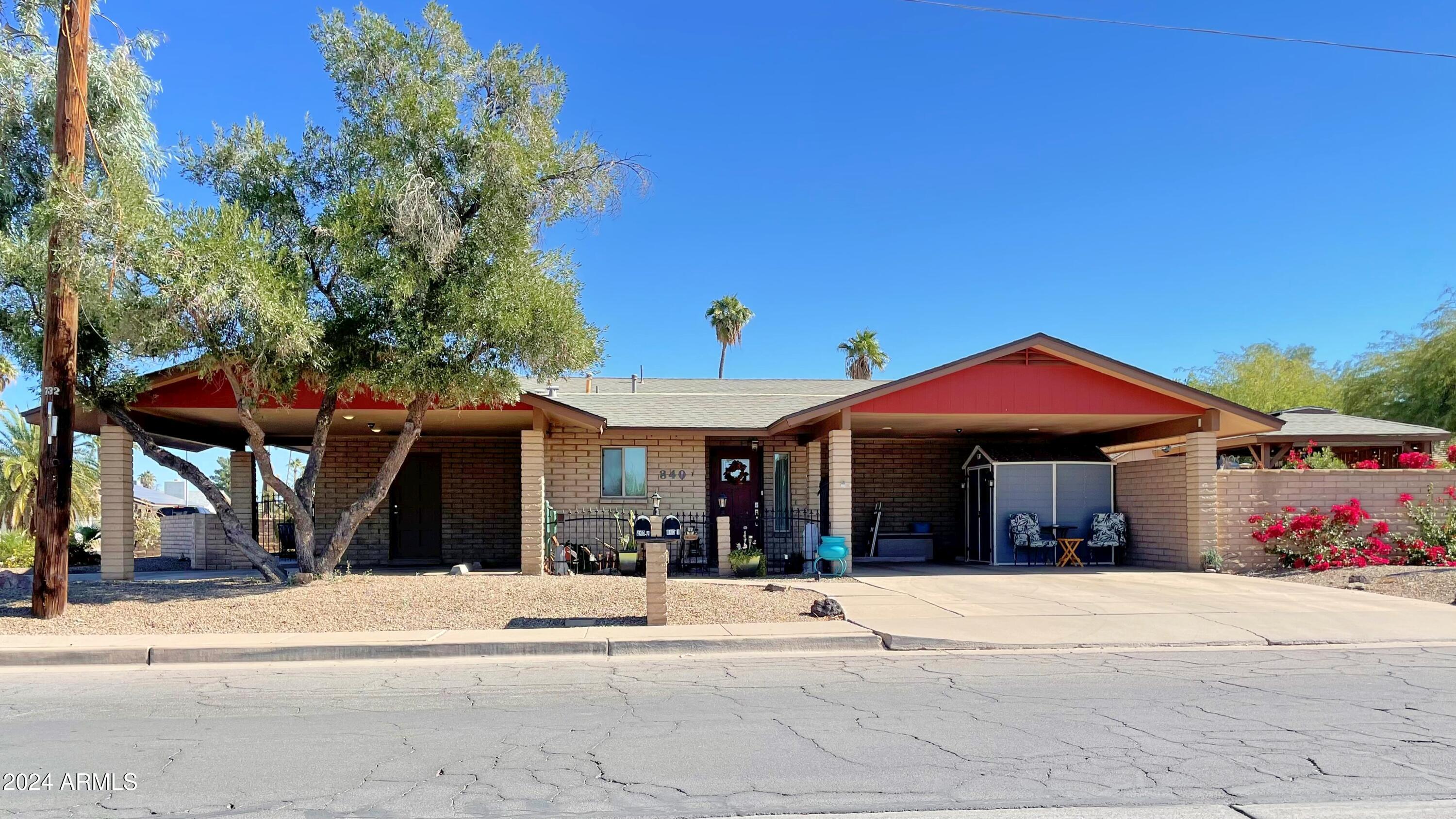 840 N PUEBLO Drive