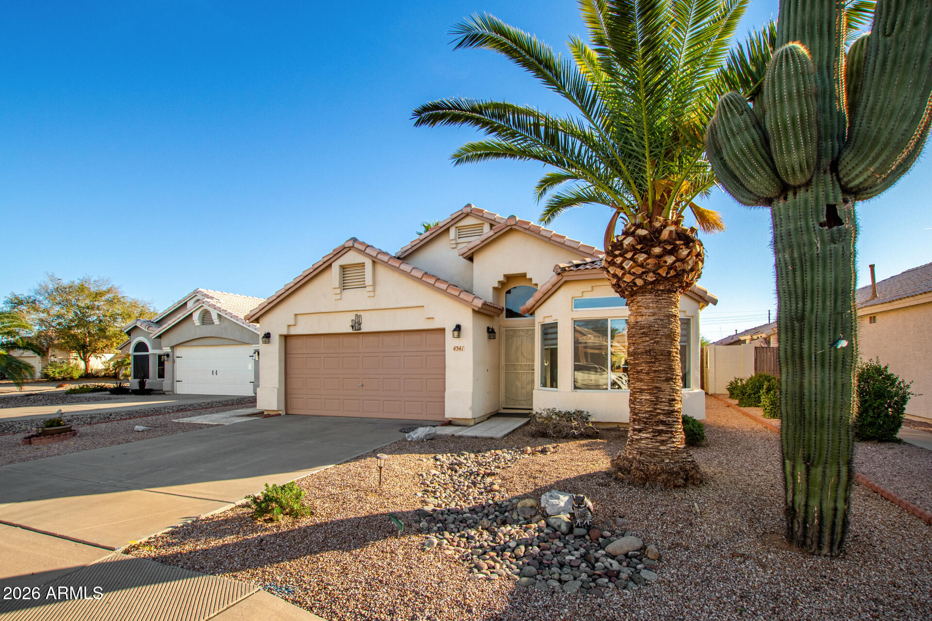 4341 E BIRCHWOOD Circle