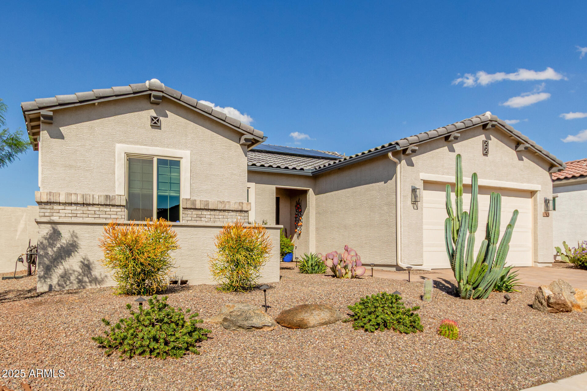 17904 W AMBERWOOD Drive