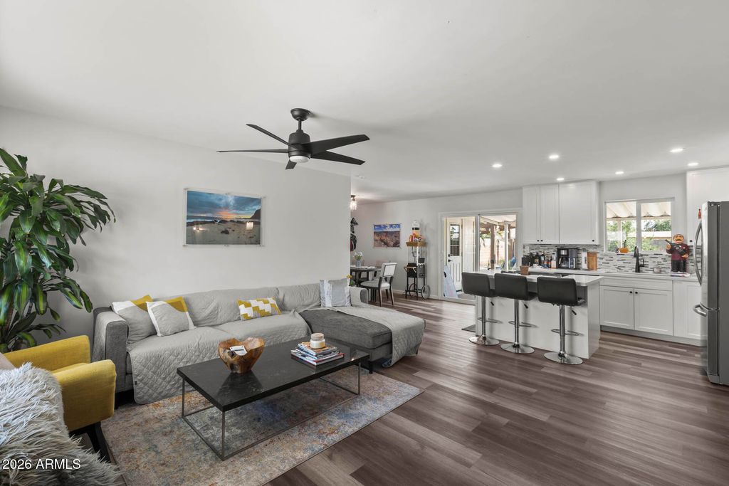 Photo of 1321 W 14th Street, Tempe, AZ 85281 (MLS # 7007353)