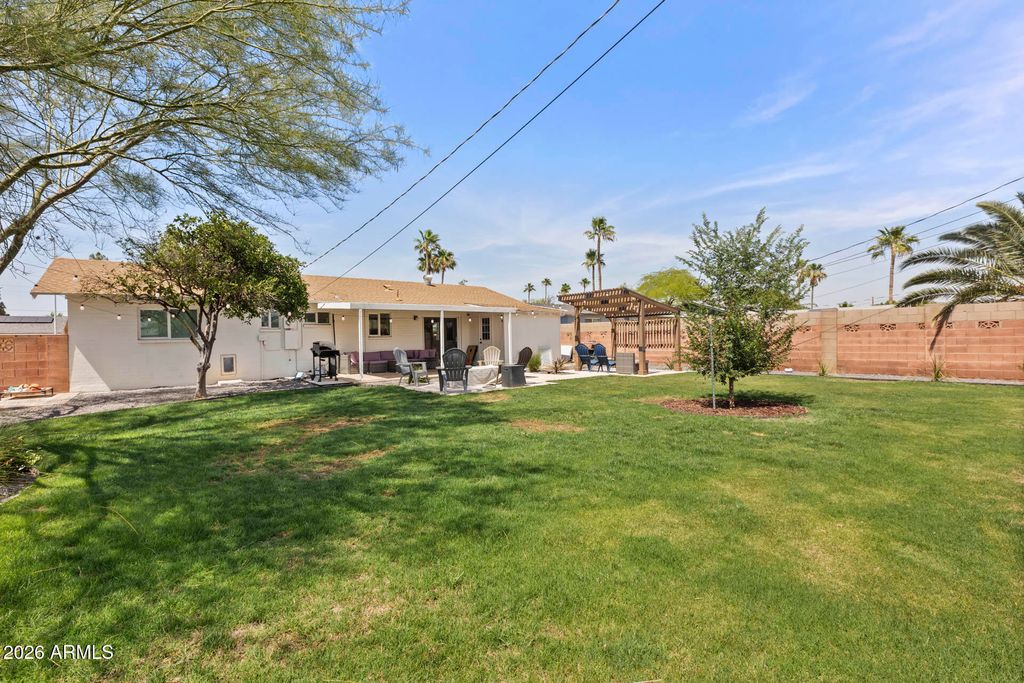 Photo of 1321 W 14th Street, Tempe, AZ 85281 (MLS # 7007353)
