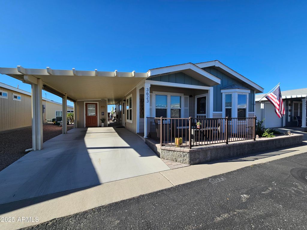 Photo of 650 N Hawes Road #3623, Mesa, AZ 85207 (MLS # 6927527)