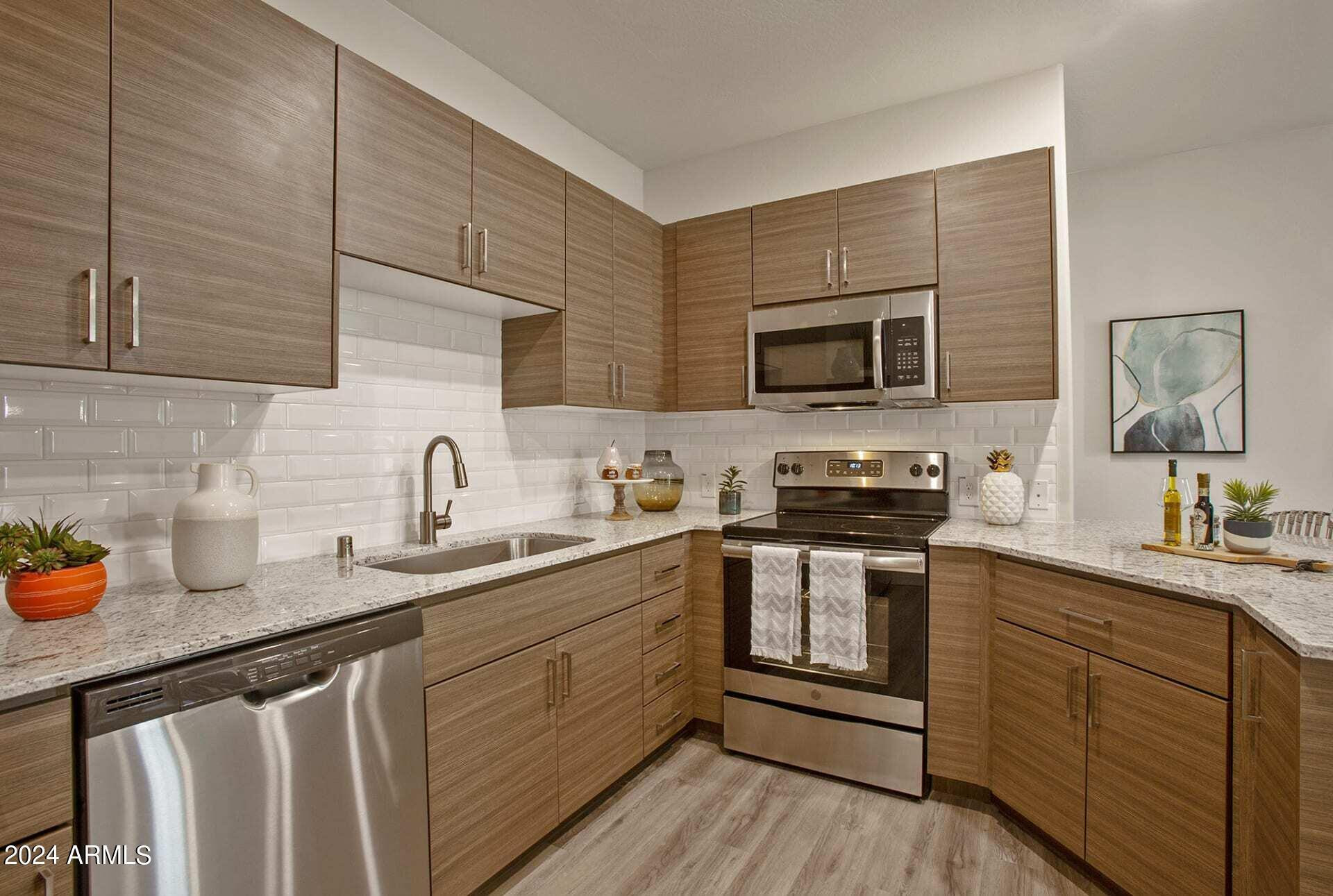 9700 S Central Avenue 3