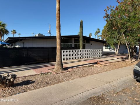 6708 E EARLL Drive Scottsdale AZ 85251