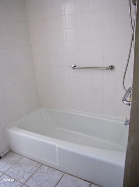 BUENA UNIT 3 - Residential Lease