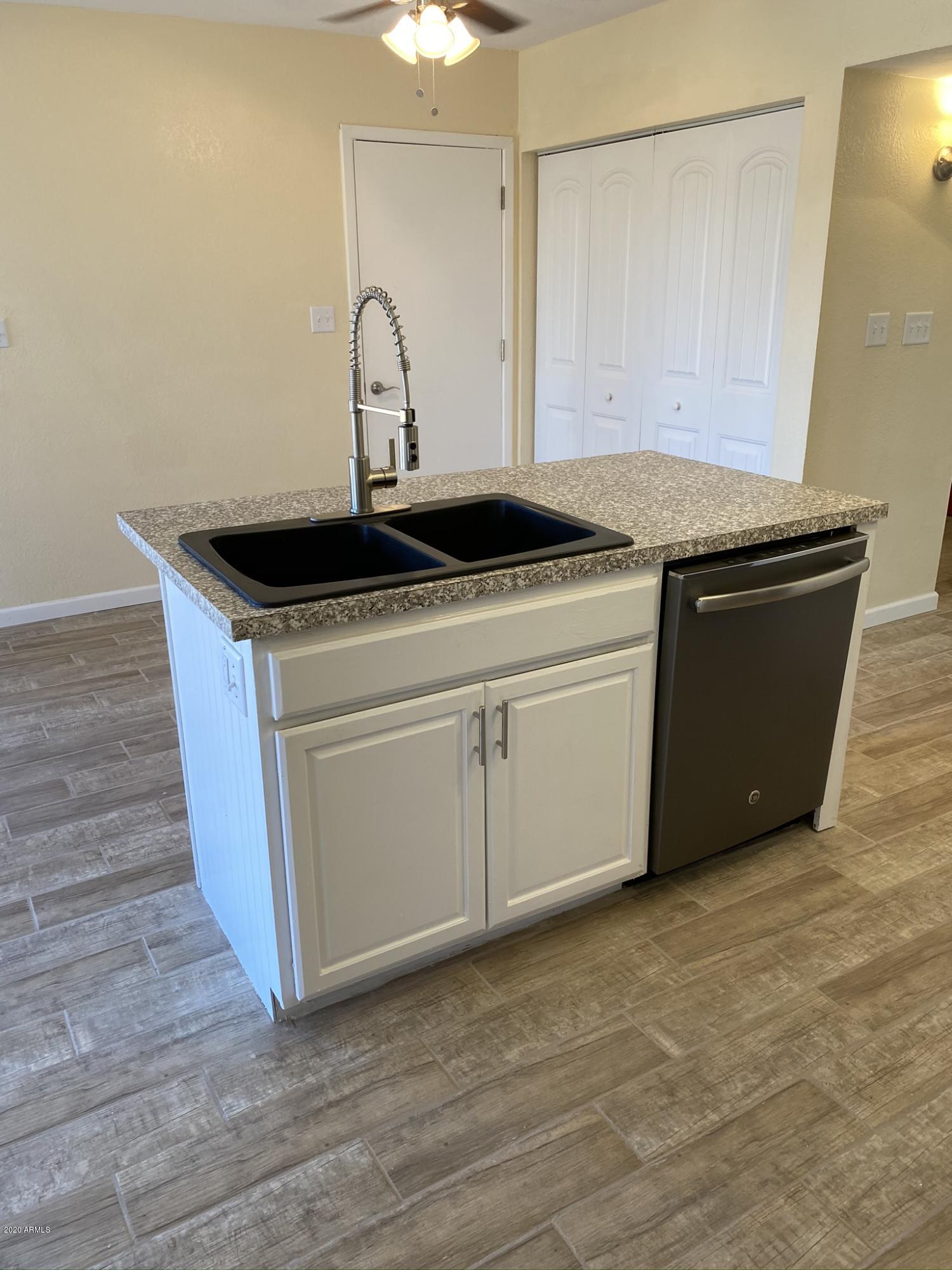 VERDE MEADOWS - Residential