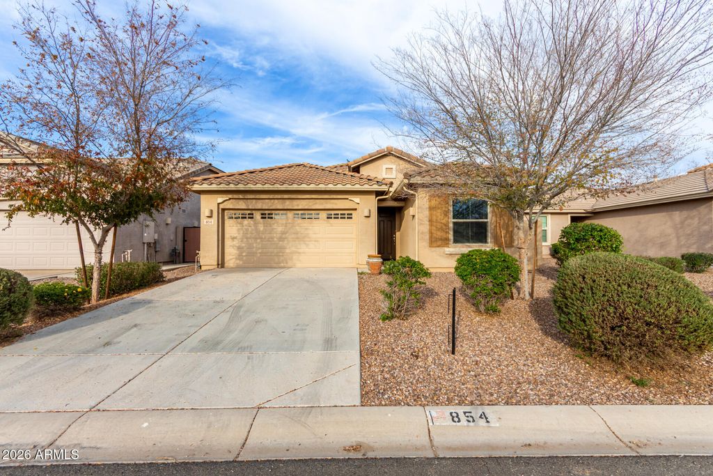 Photo of 854 W Lowell Drive, San Tan Valley, AZ 85140 (MLS # 6980458)