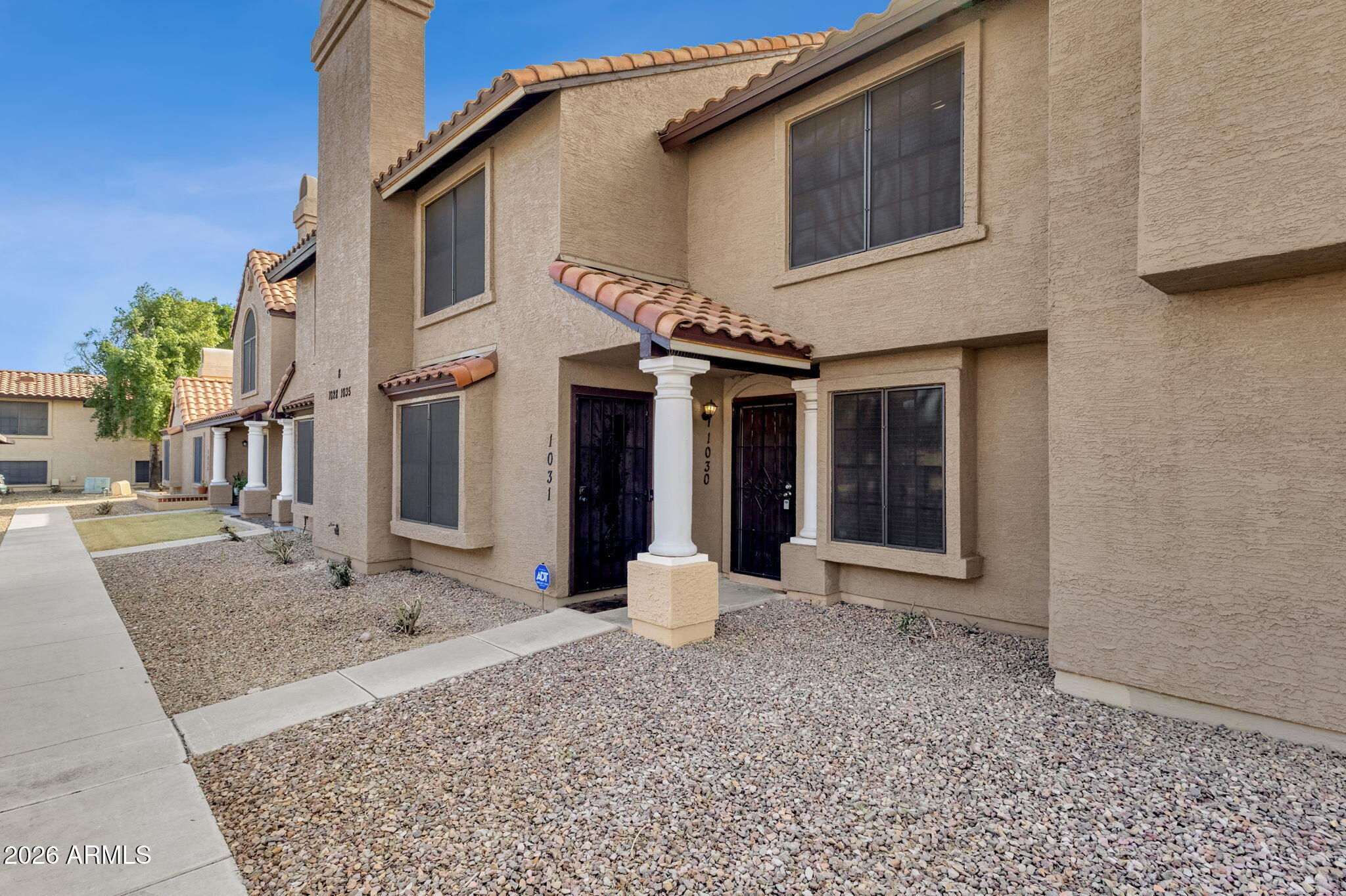 921 W UNIVERSITY Drive 1030