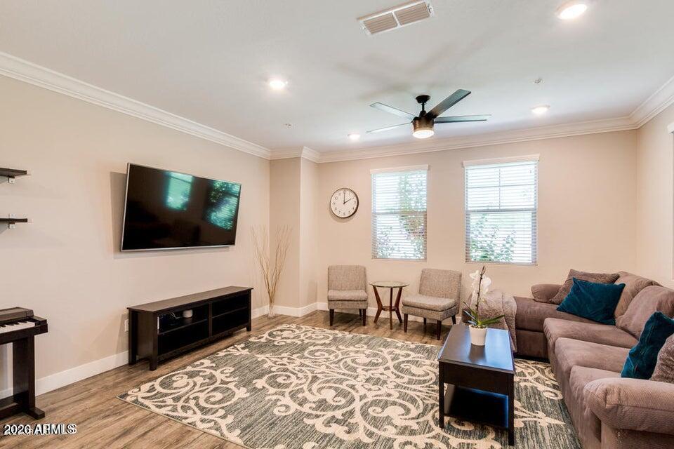 3855 S MCQUEEN Road 14