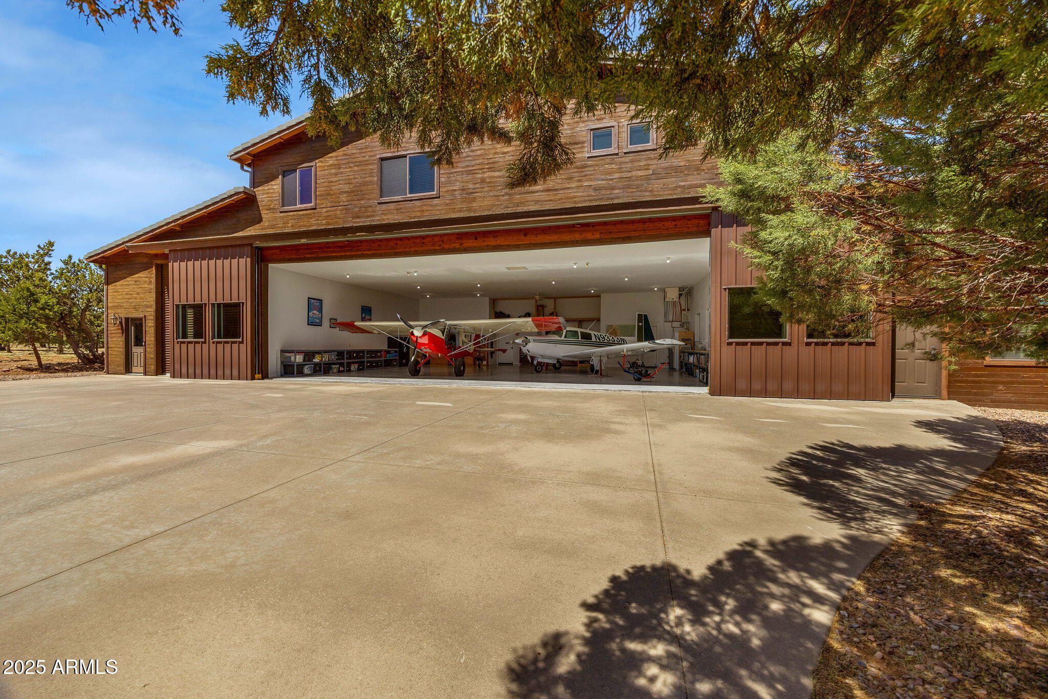2335 Voyager Circle