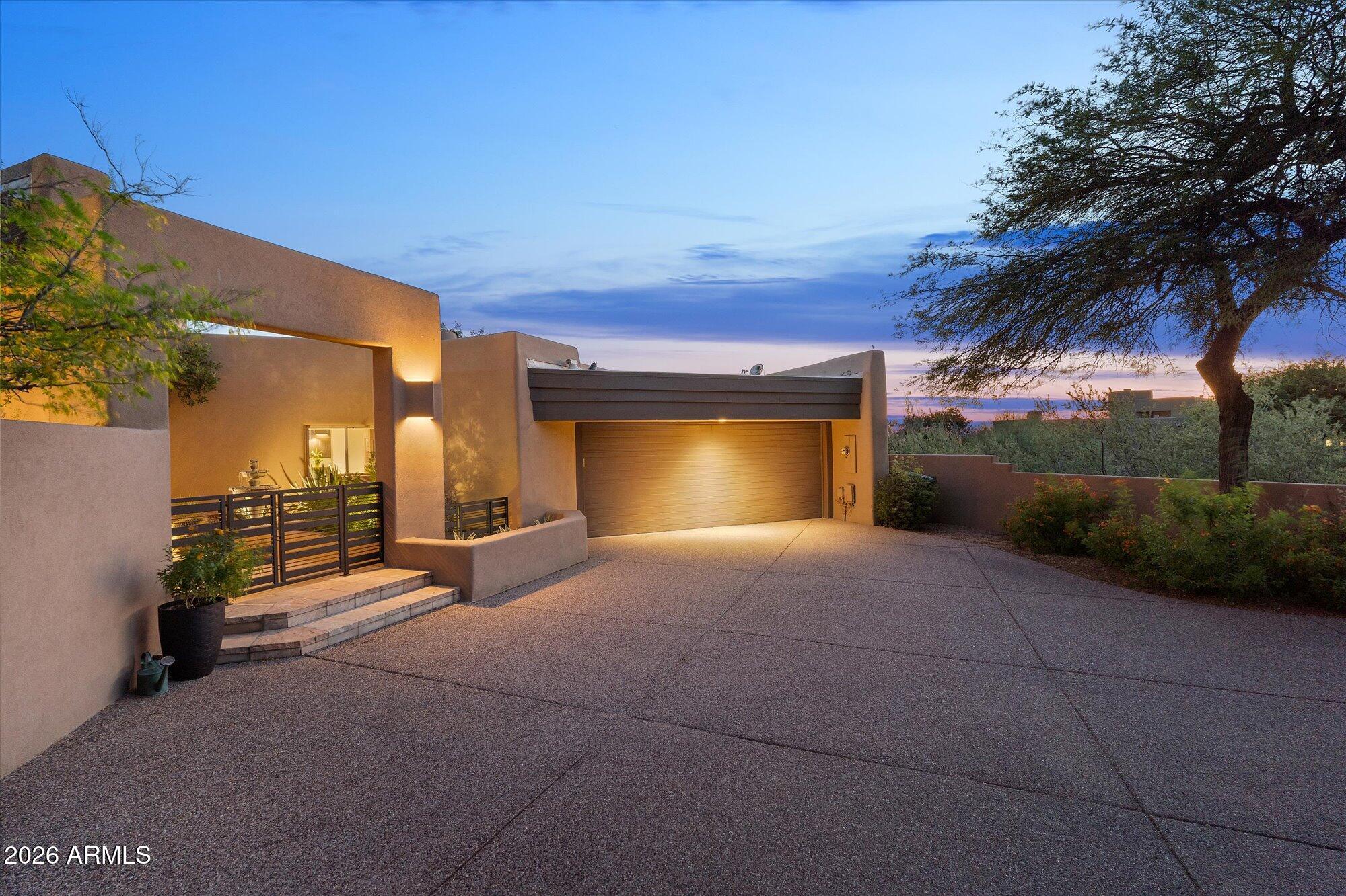 10758 E TAMARISK Way