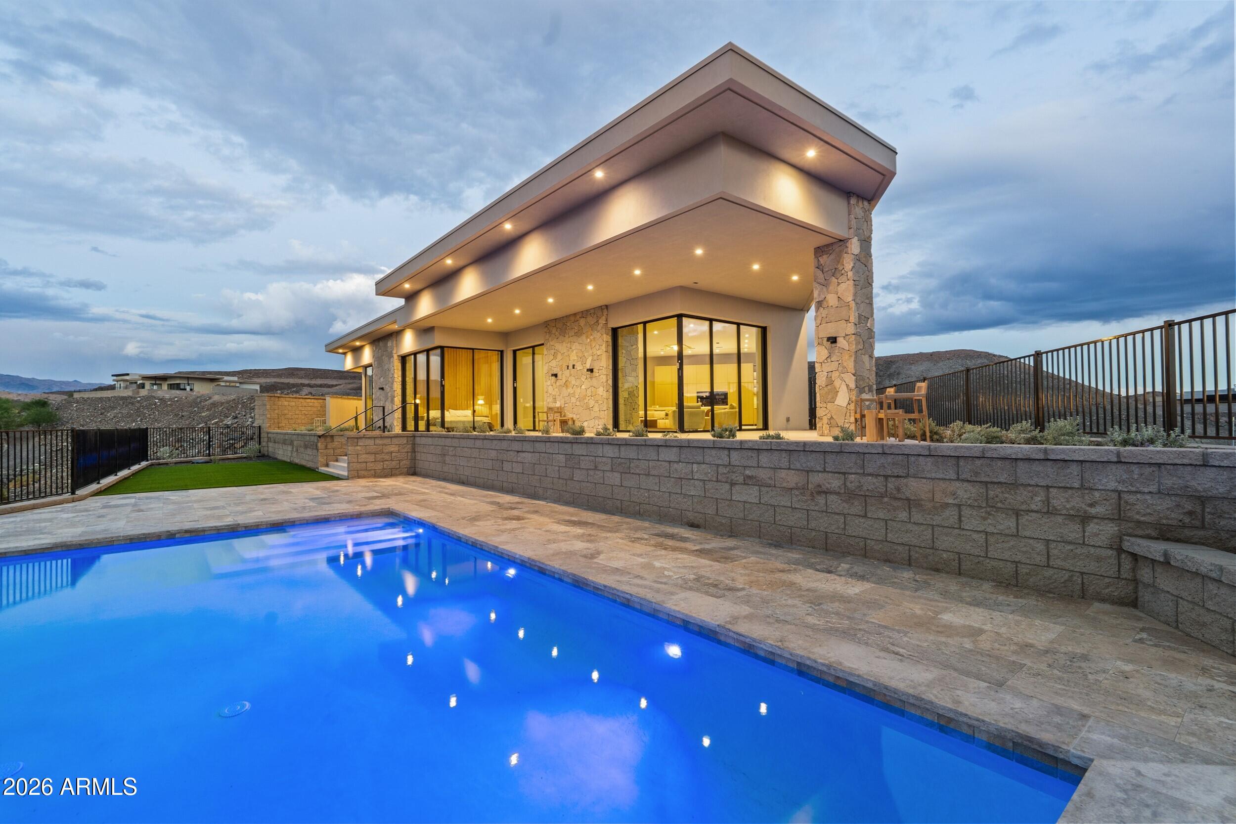 2421 Wren Cove Way
