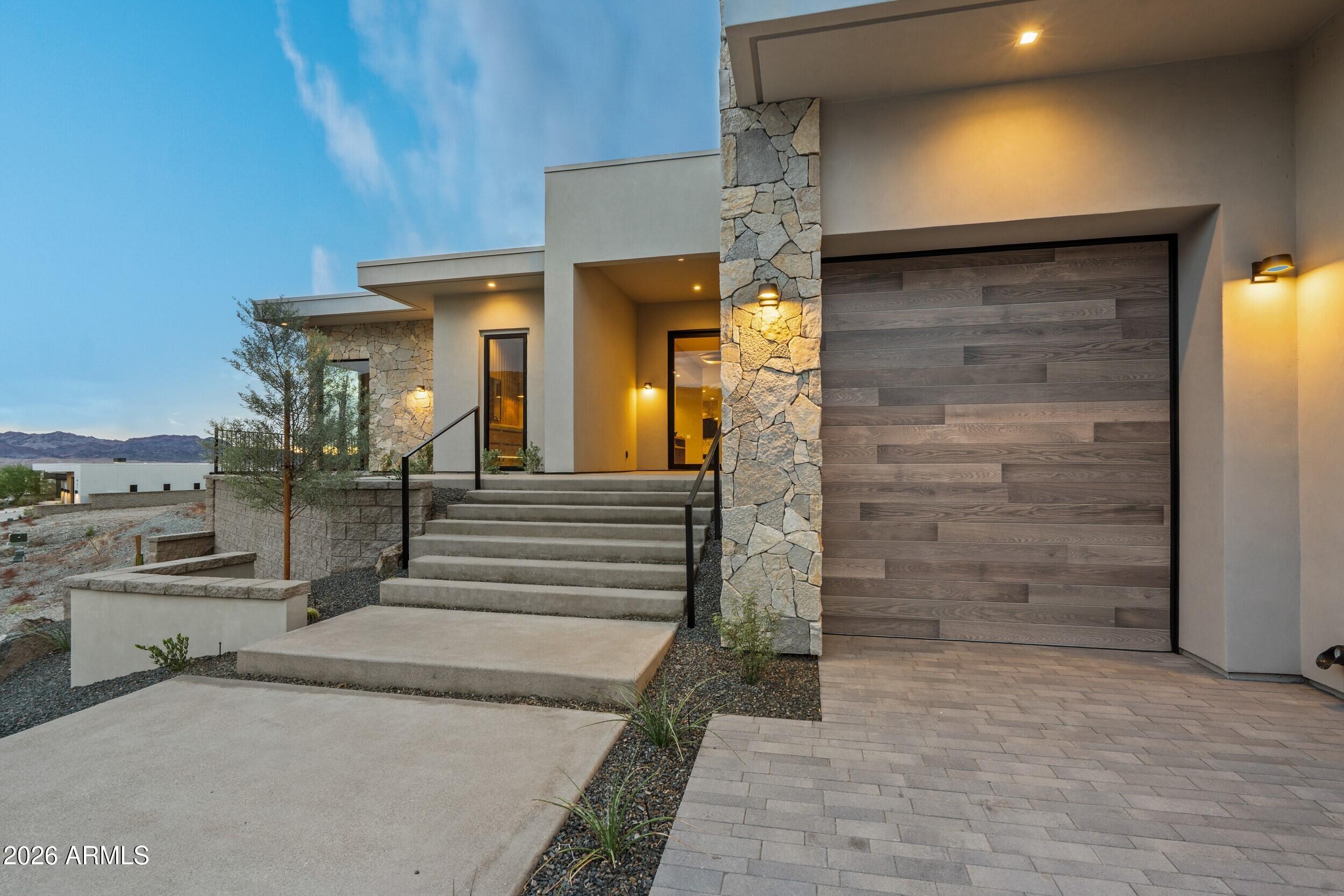 2421 Wren Cove Way