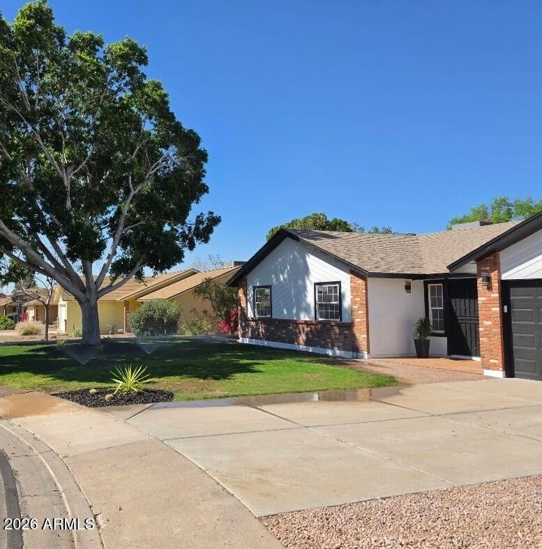 1412 N AUGUSTINE --