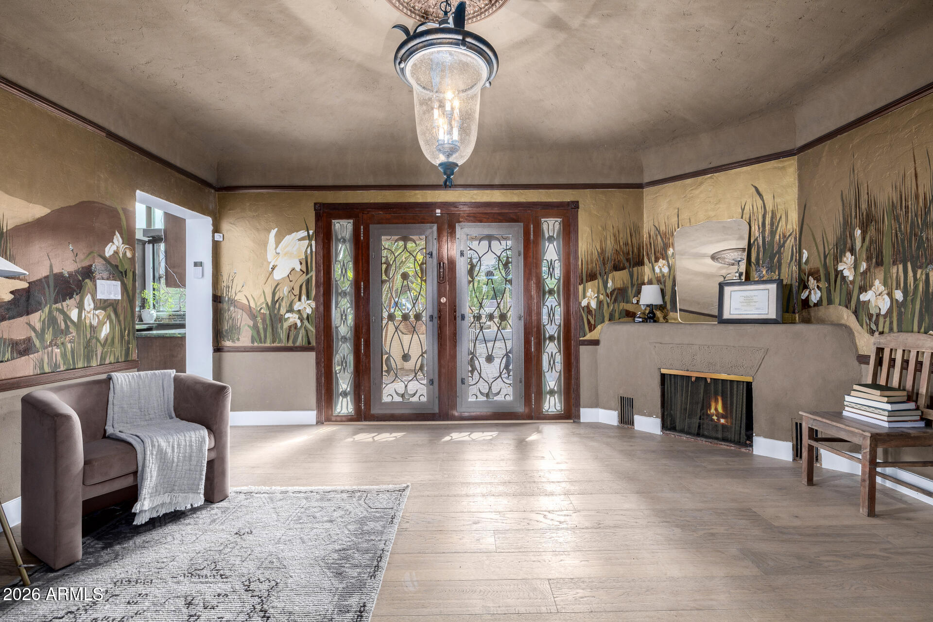 1522 E NORTHERN Avenue