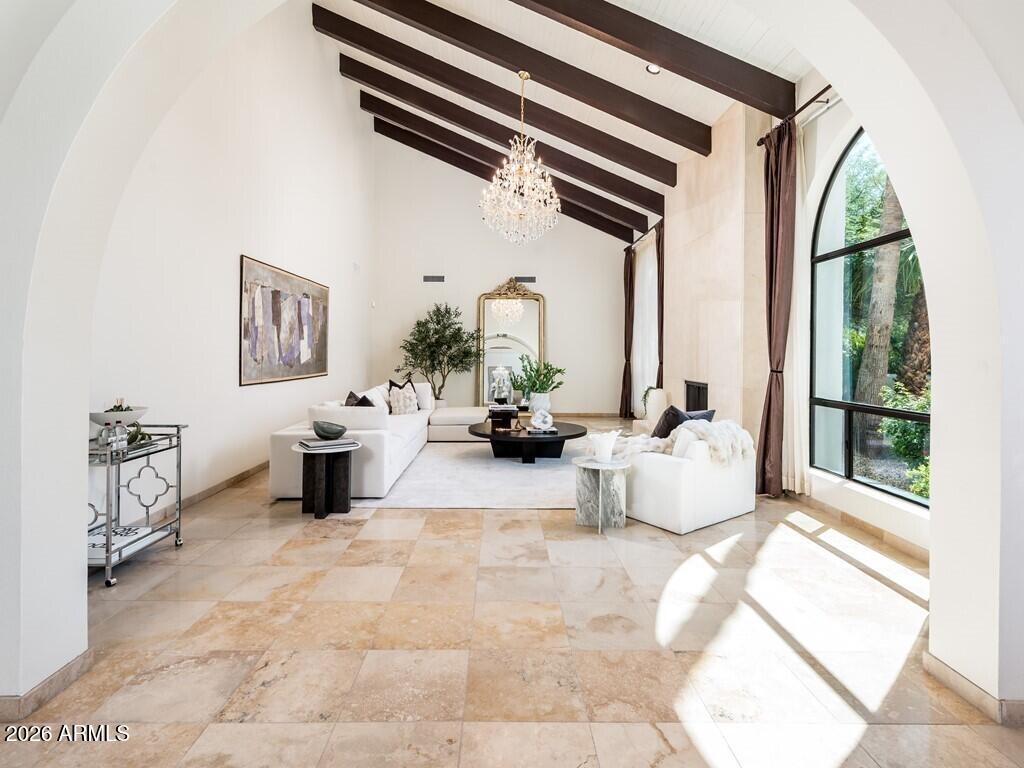 6332 E VISTA Drive