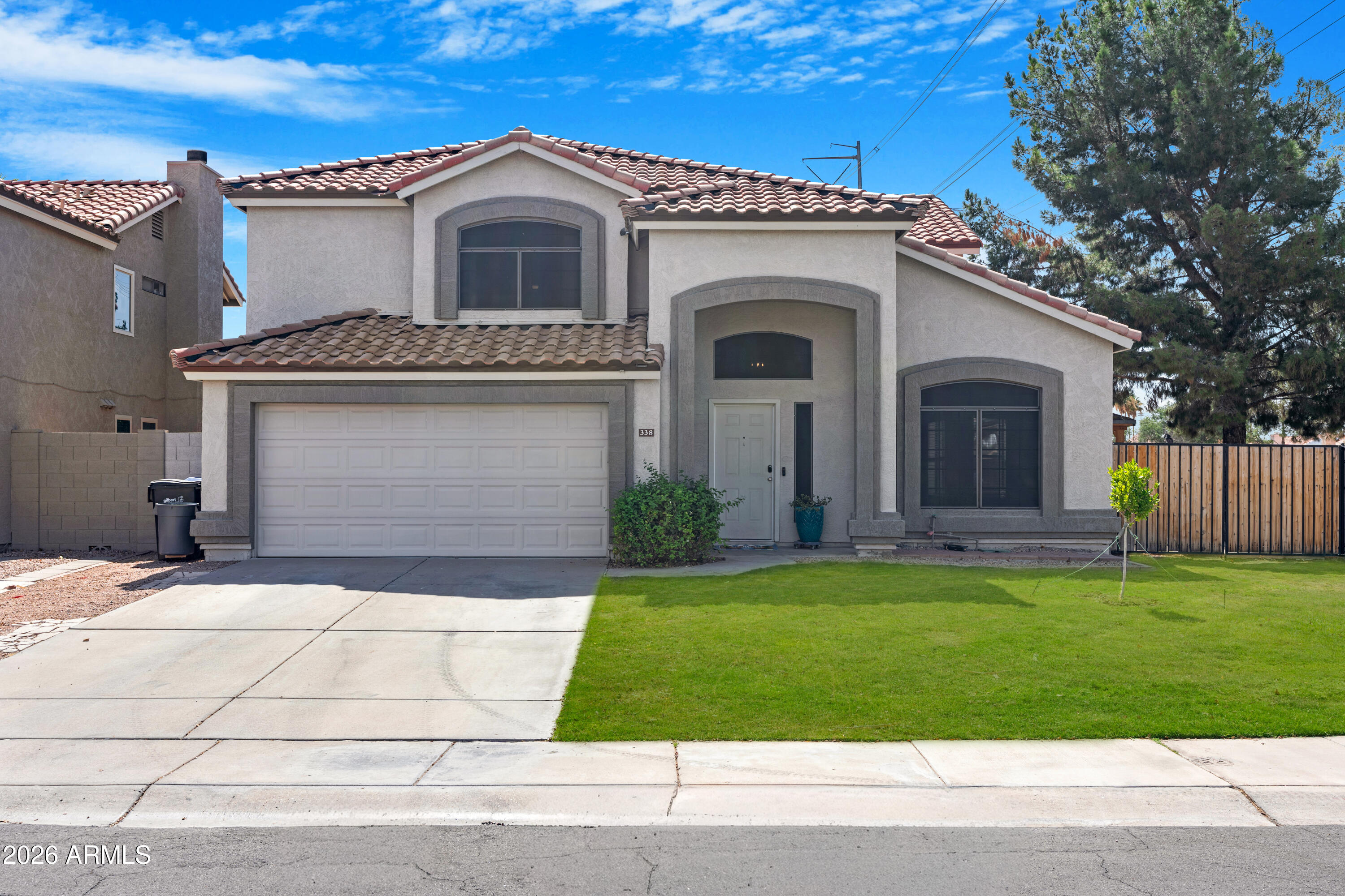 338 N COBBLESTONE Street