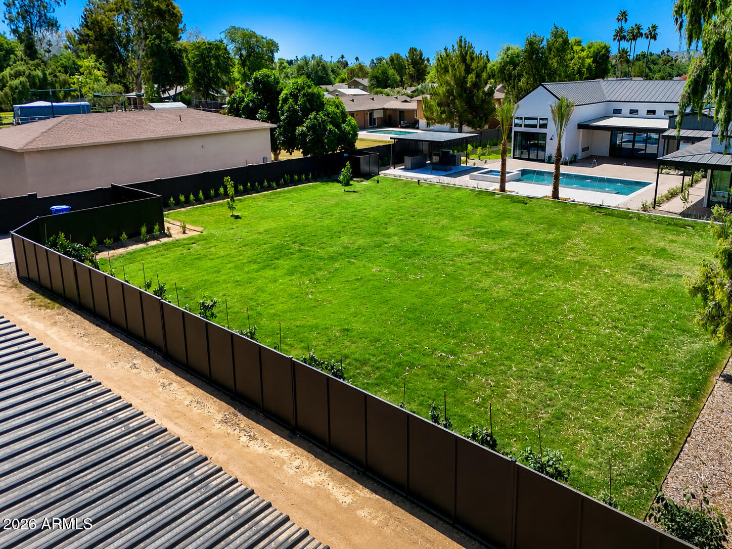 SUNBURST FARMS EAST 3 - Residential