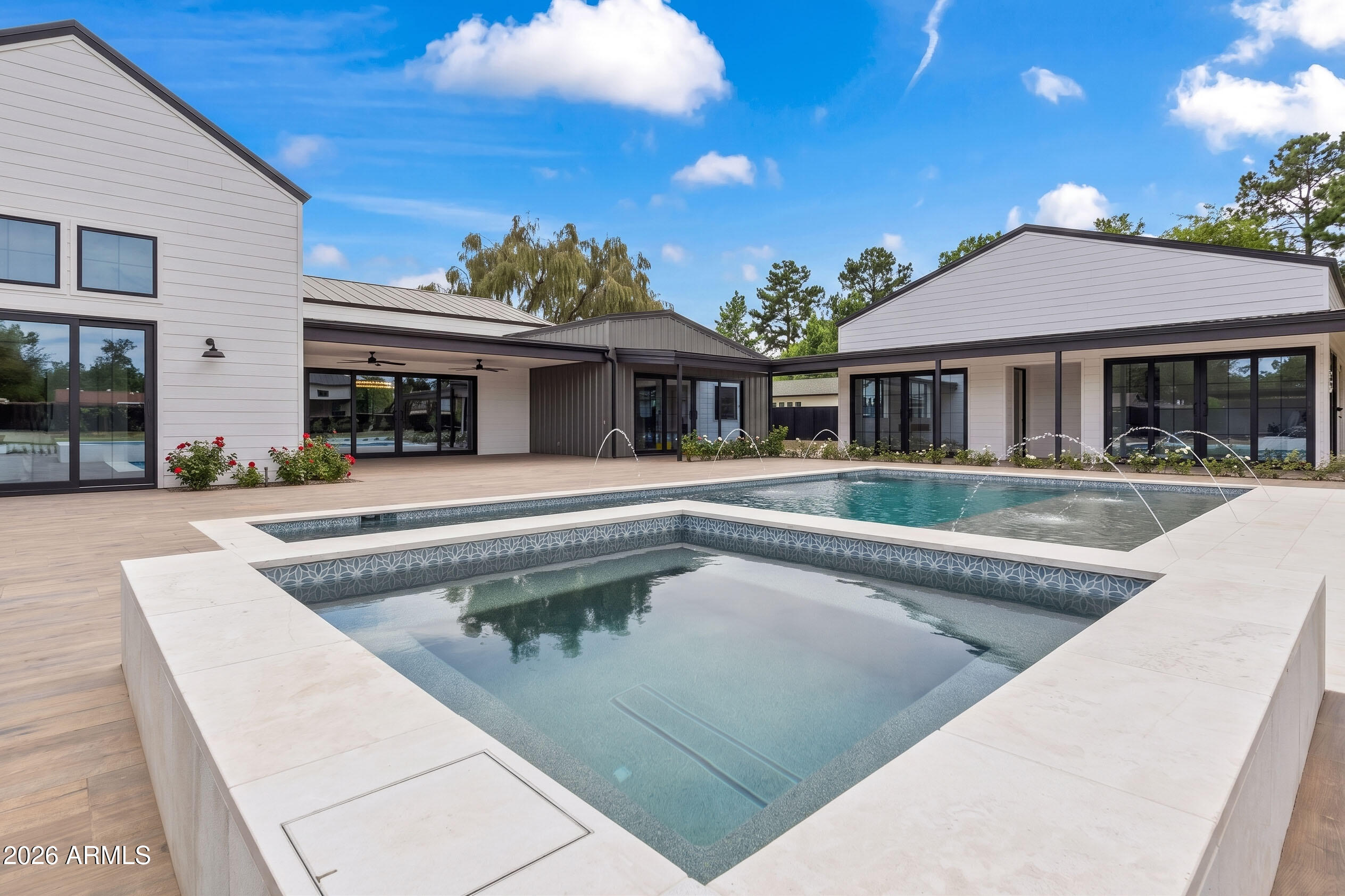 SUNBURST FARMS EAST 3 - Residential