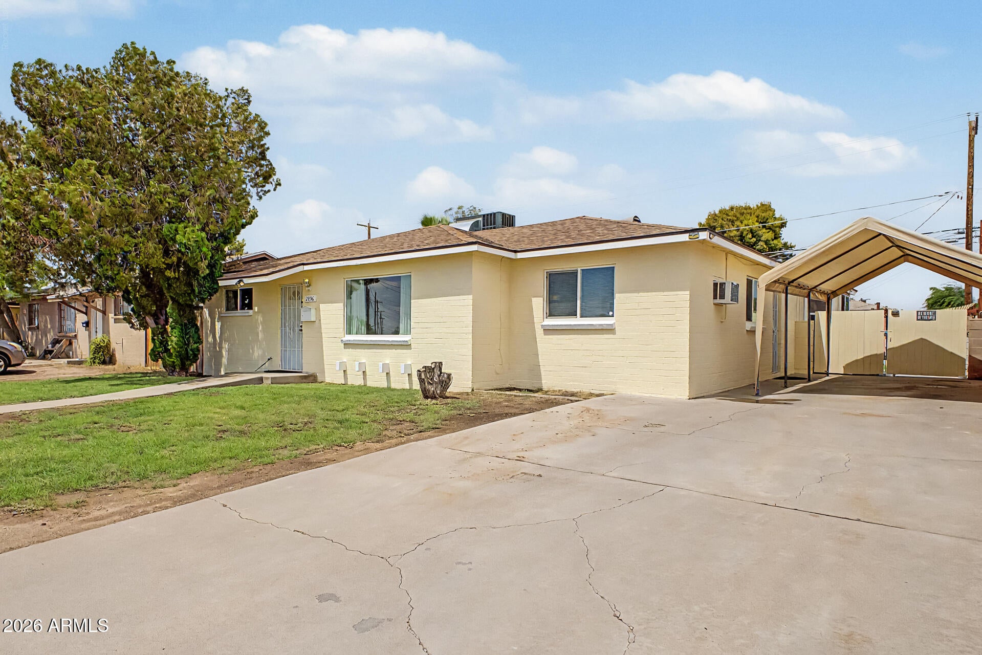 2936 W ALICE Avenue