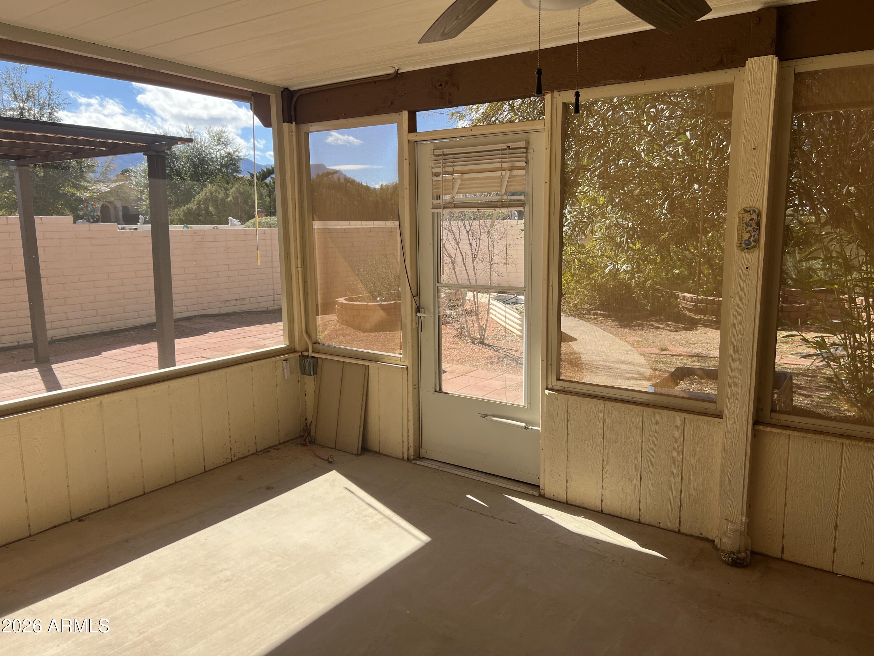 THE GREENWAYS UNIT 1 - Residential