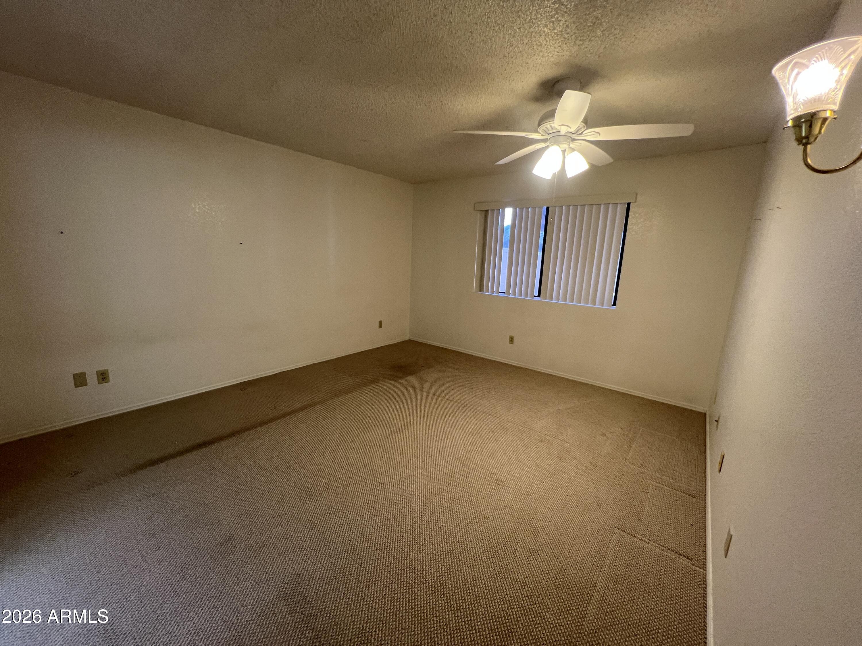 THE GREENWAYS UNIT 1 - Residential