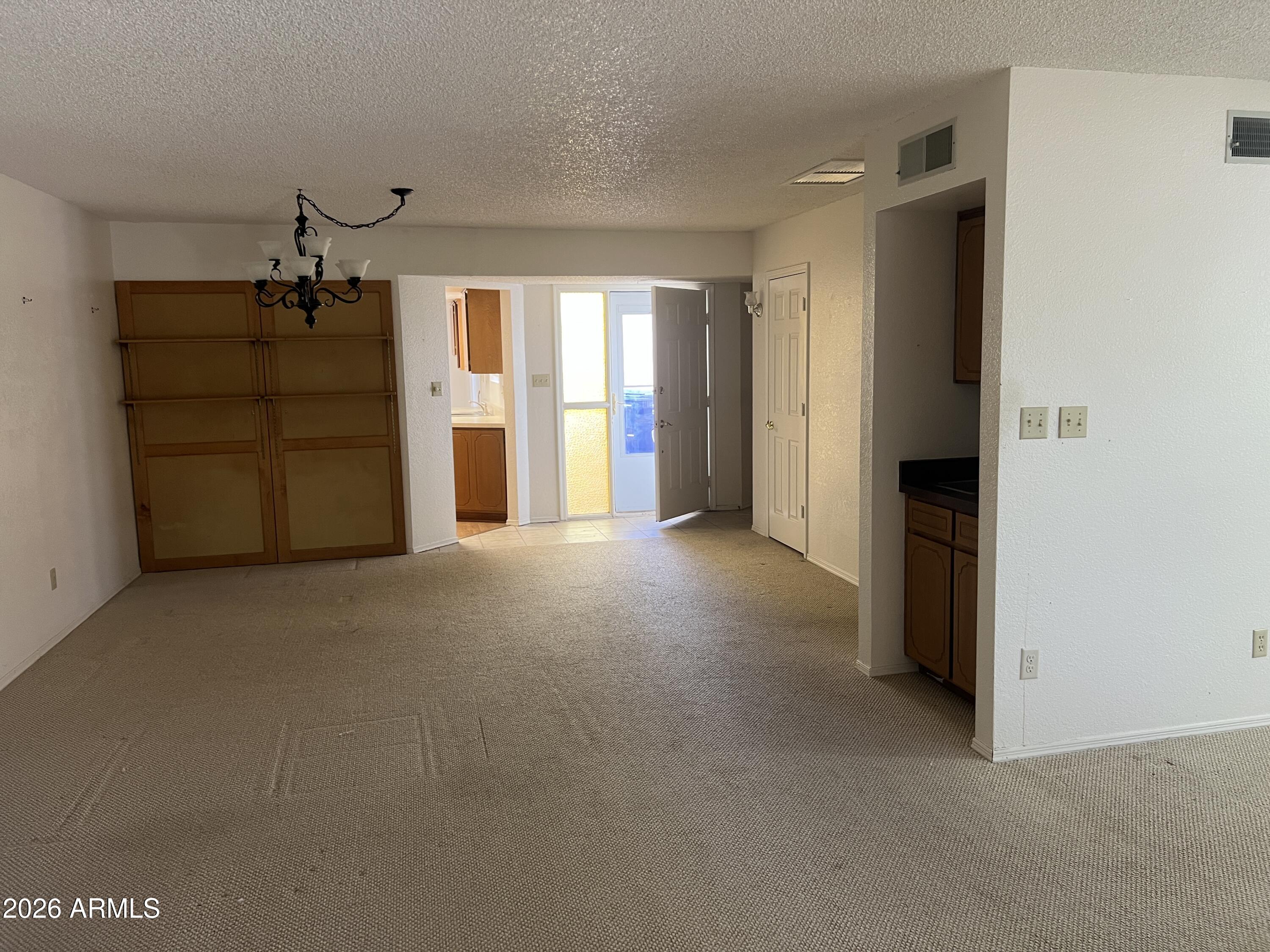 THE GREENWAYS UNIT 1 - Residential