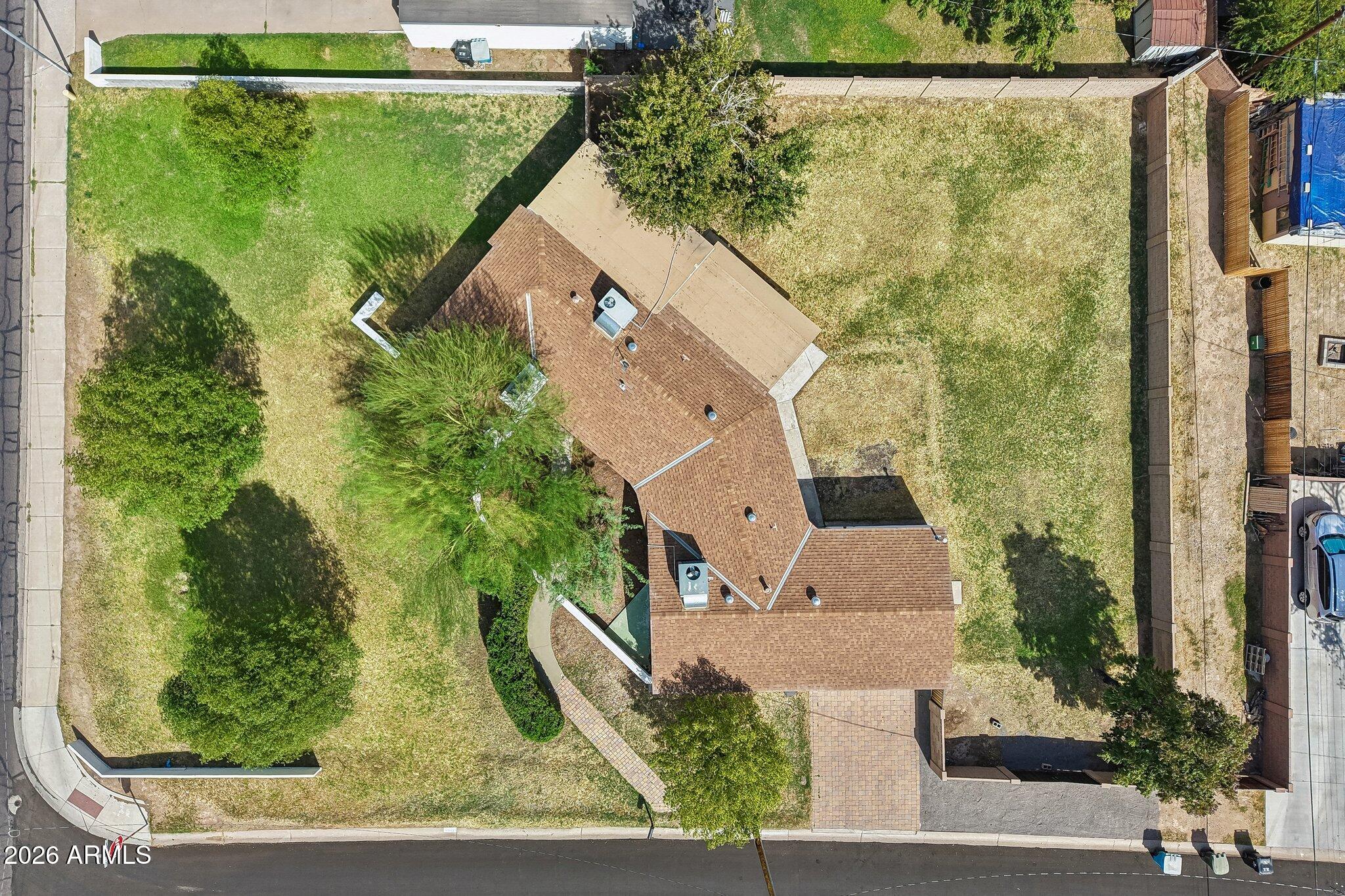 1121 W BETHANY HOME Road