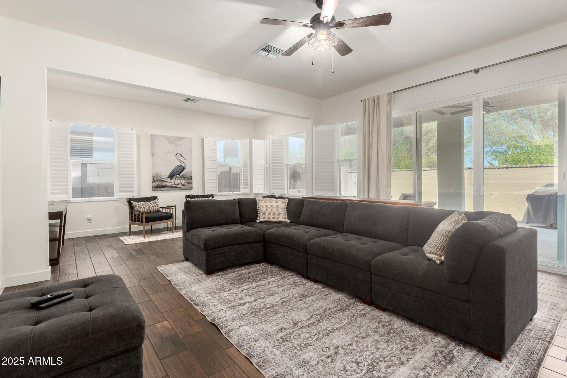 11491 N LUCKENBACH Street