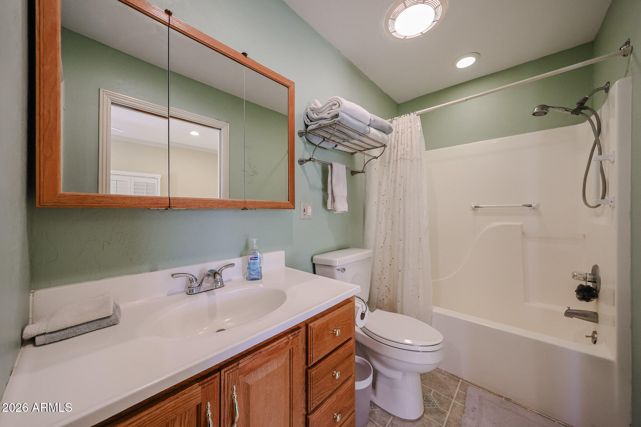 SIERRA BONITA UNIT 4 - Residential