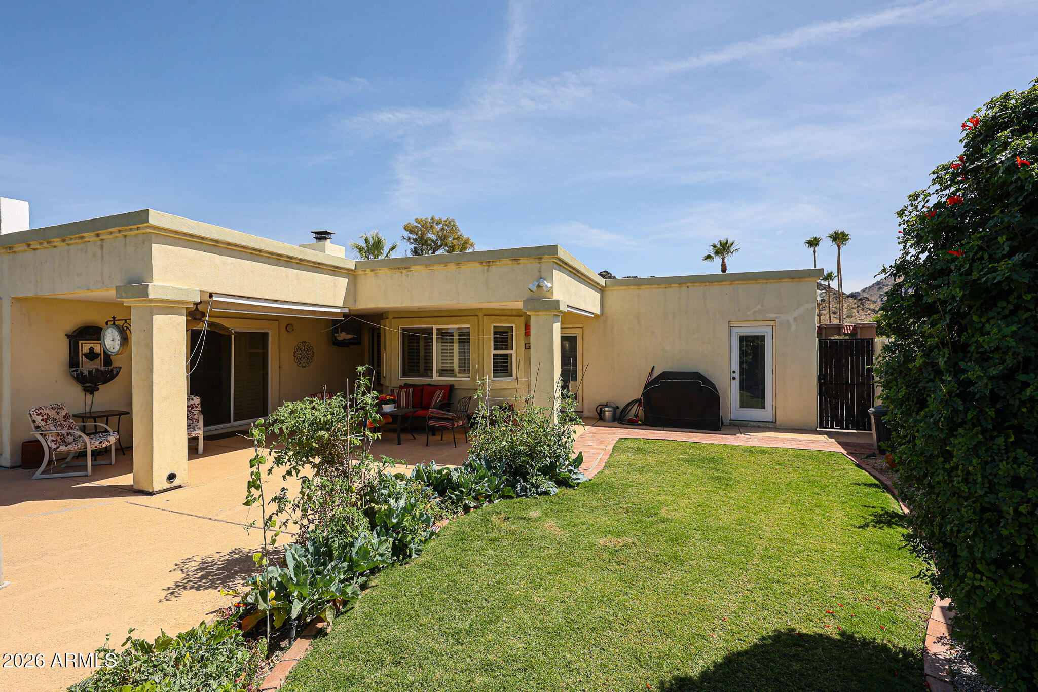 SIERRA BONITA UNIT 4 - Residential