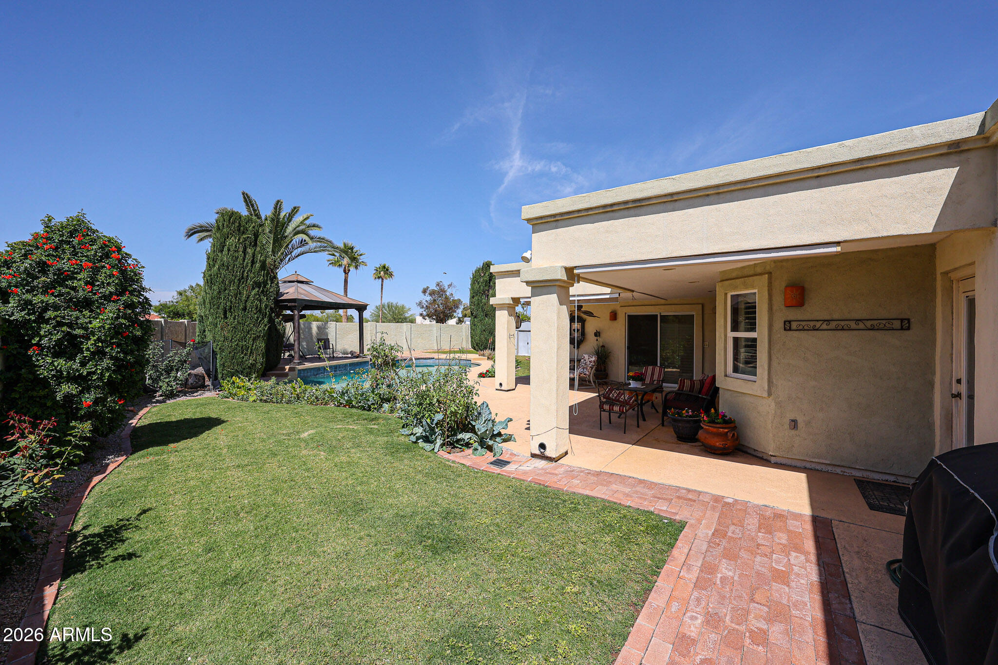 SIERRA BONITA UNIT 4 - Residential
