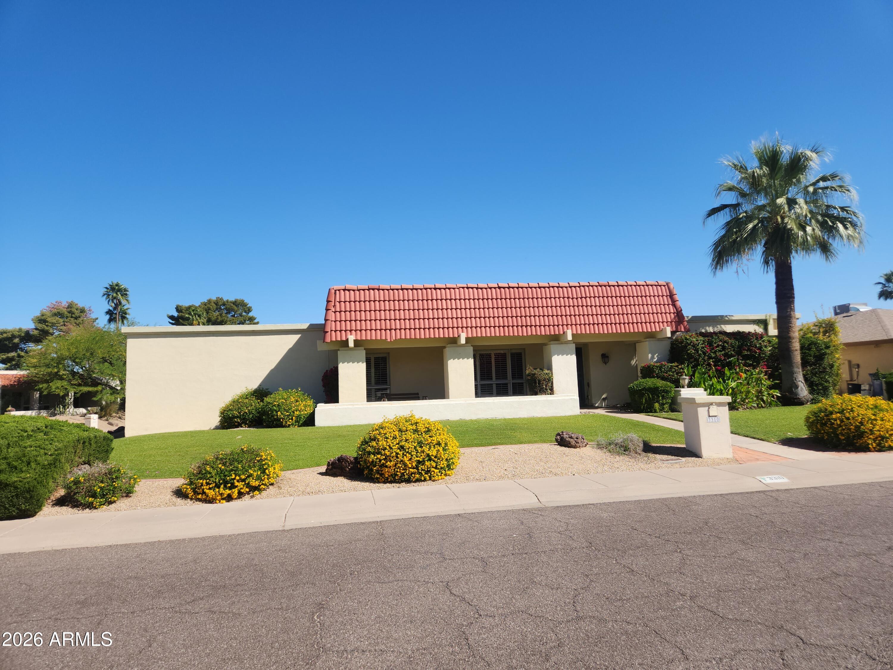 SIERRA BONITA UNIT 4 - Residential