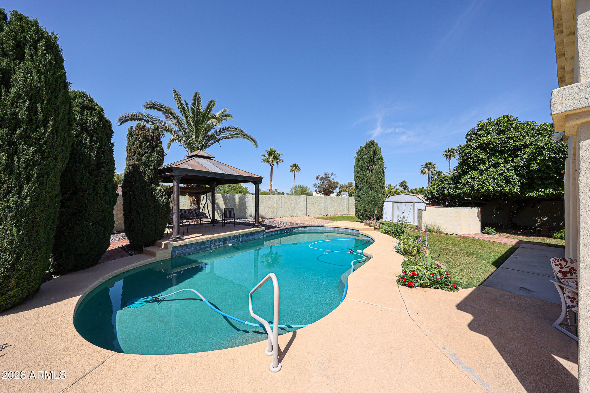 SIERRA BONITA UNIT 4 - Residential