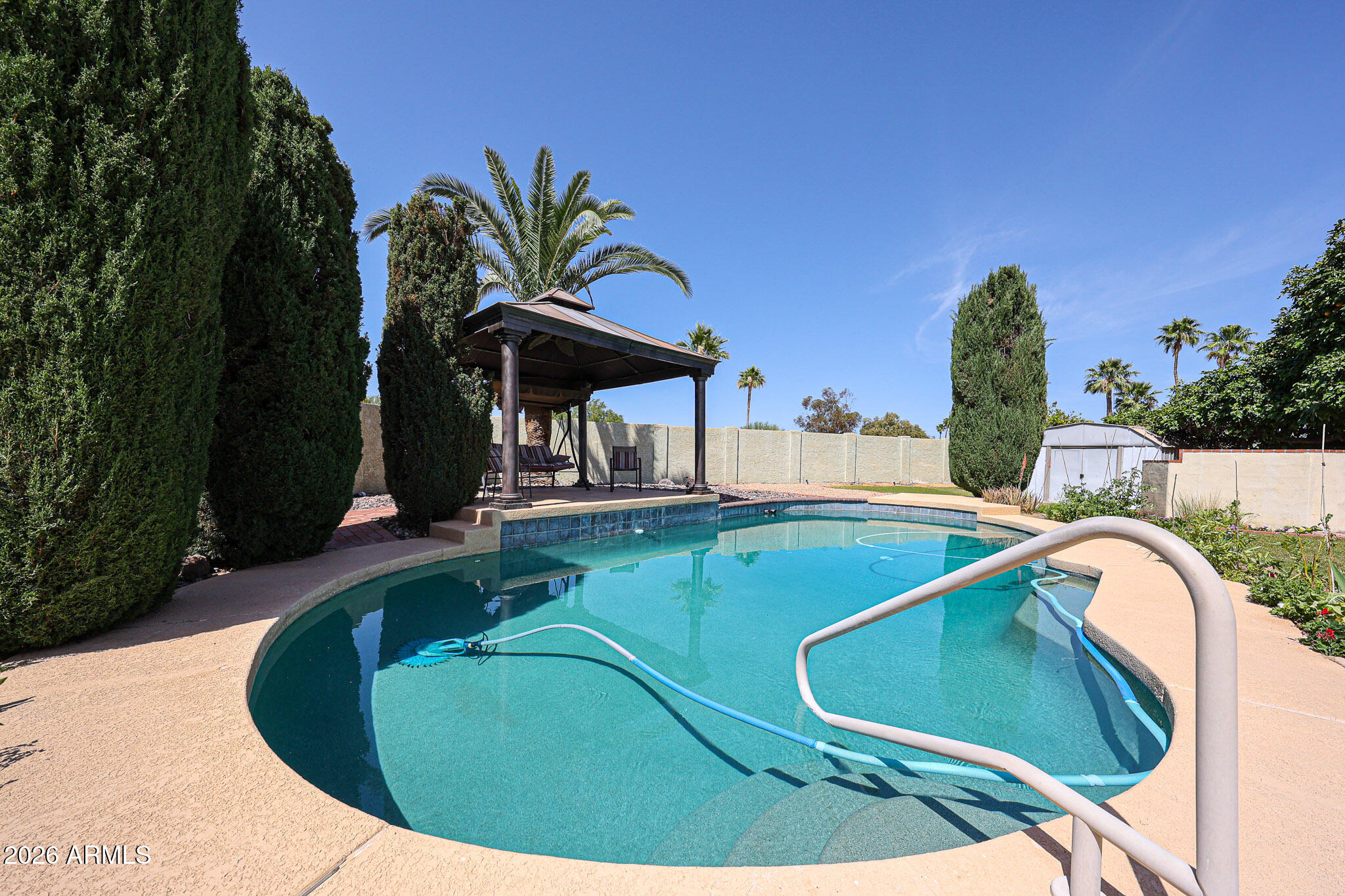 SIERRA BONITA UNIT 4 - Residential
