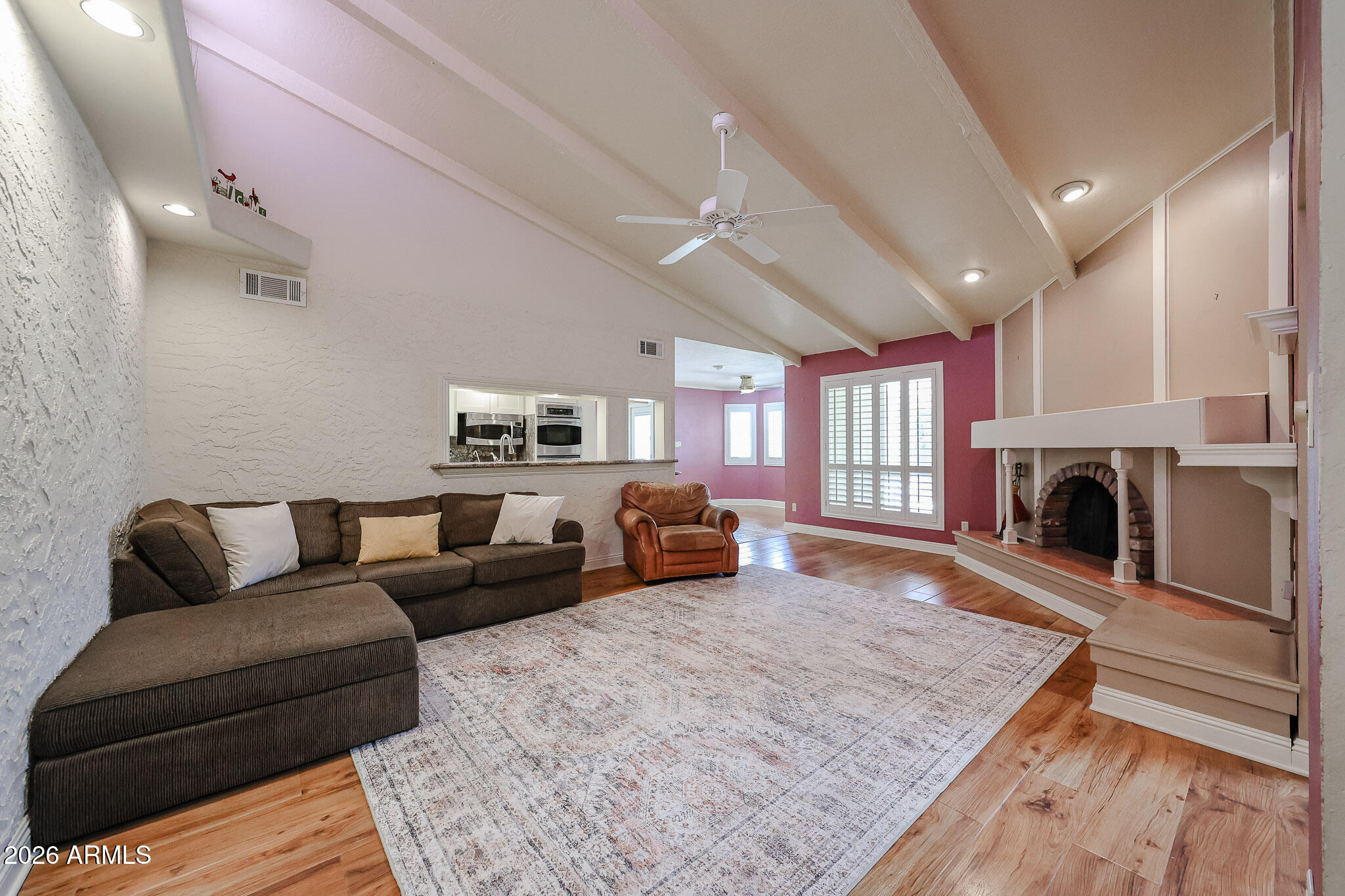 SIERRA BONITA UNIT 4 - Residential