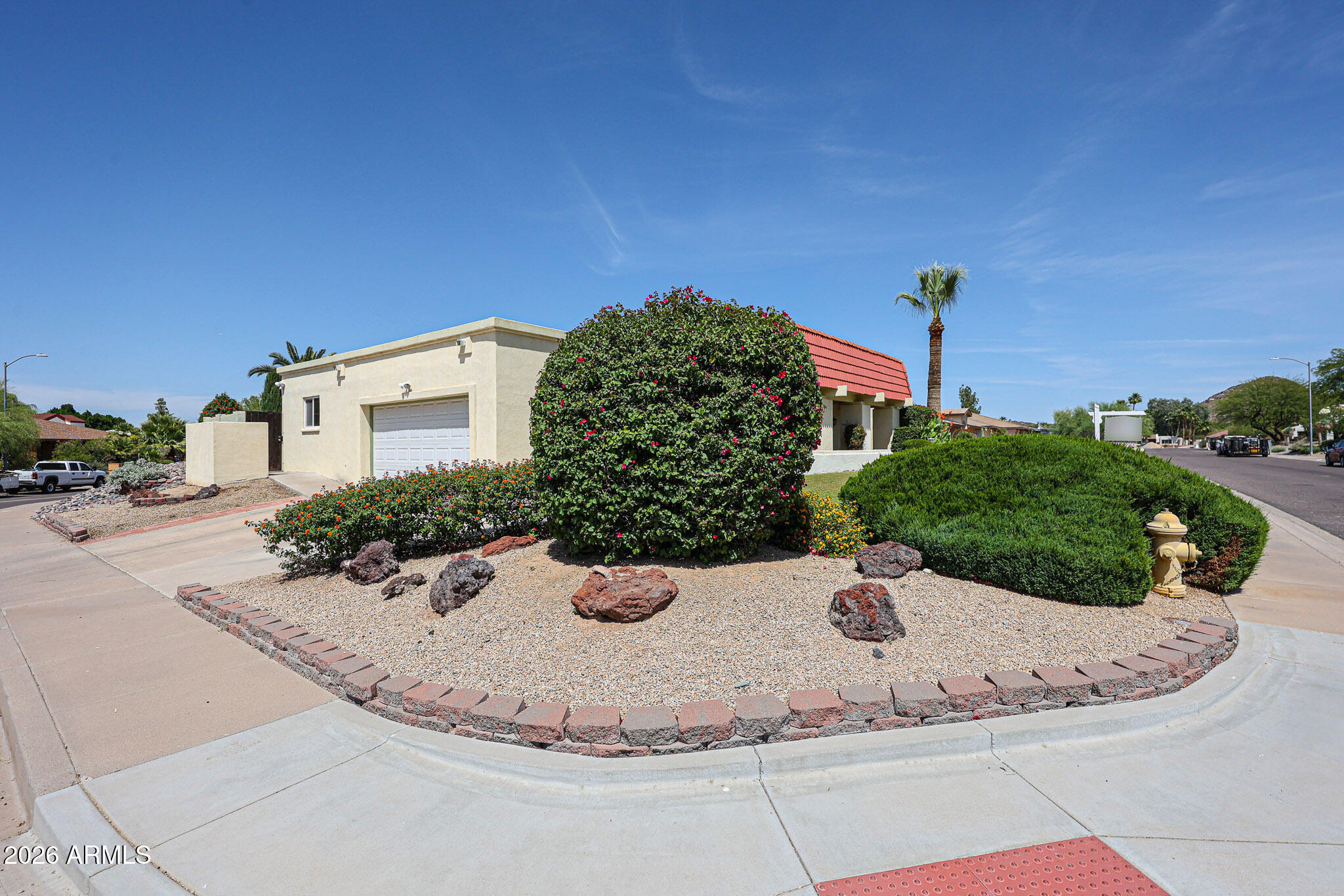 SIERRA BONITA UNIT 4 - Residential