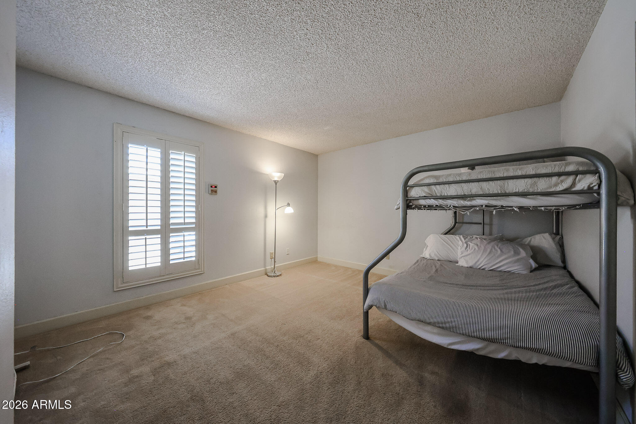 SIERRA BONITA UNIT 4 - Residential
