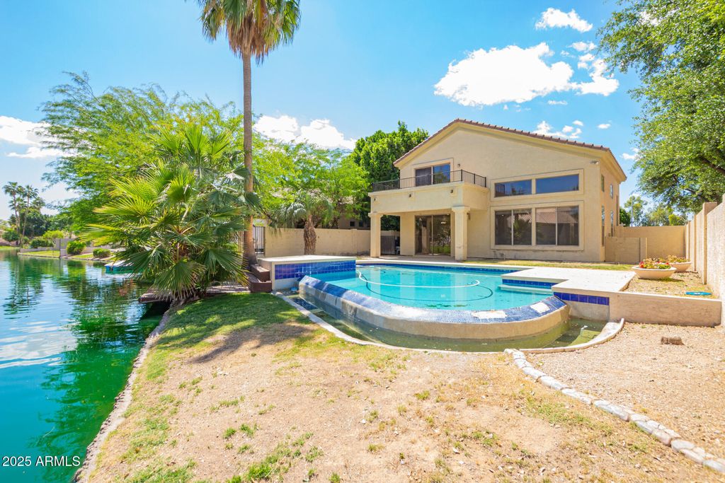 Photo of 3327 S Felix Way, Chandler, AZ 85248 (MLS # 6961149)