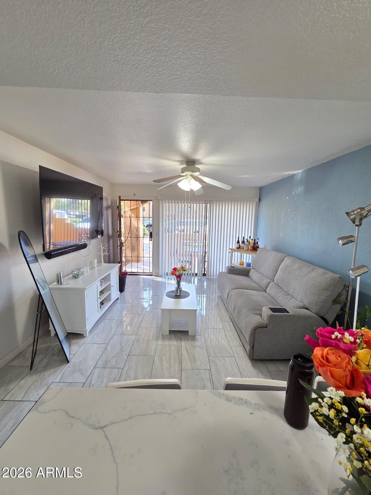 1351 N PLEASANT Drive 1177