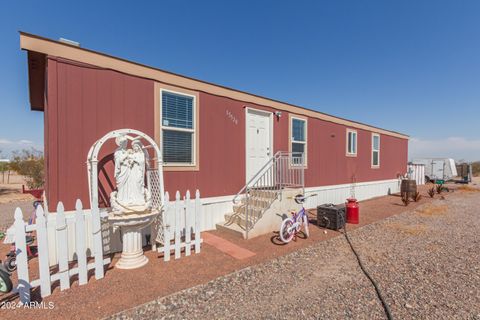 A home in Tonopah