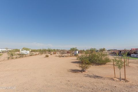 A home in Tonopah