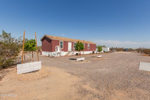 A home in Tonopah