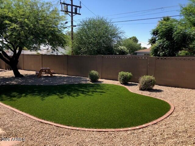 6901 E LATHAM Street