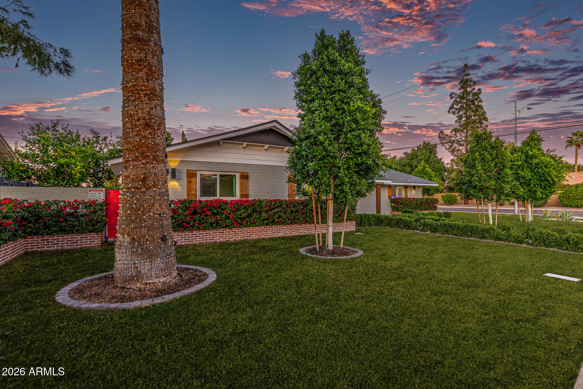 8344 E HAZELWOOD Street