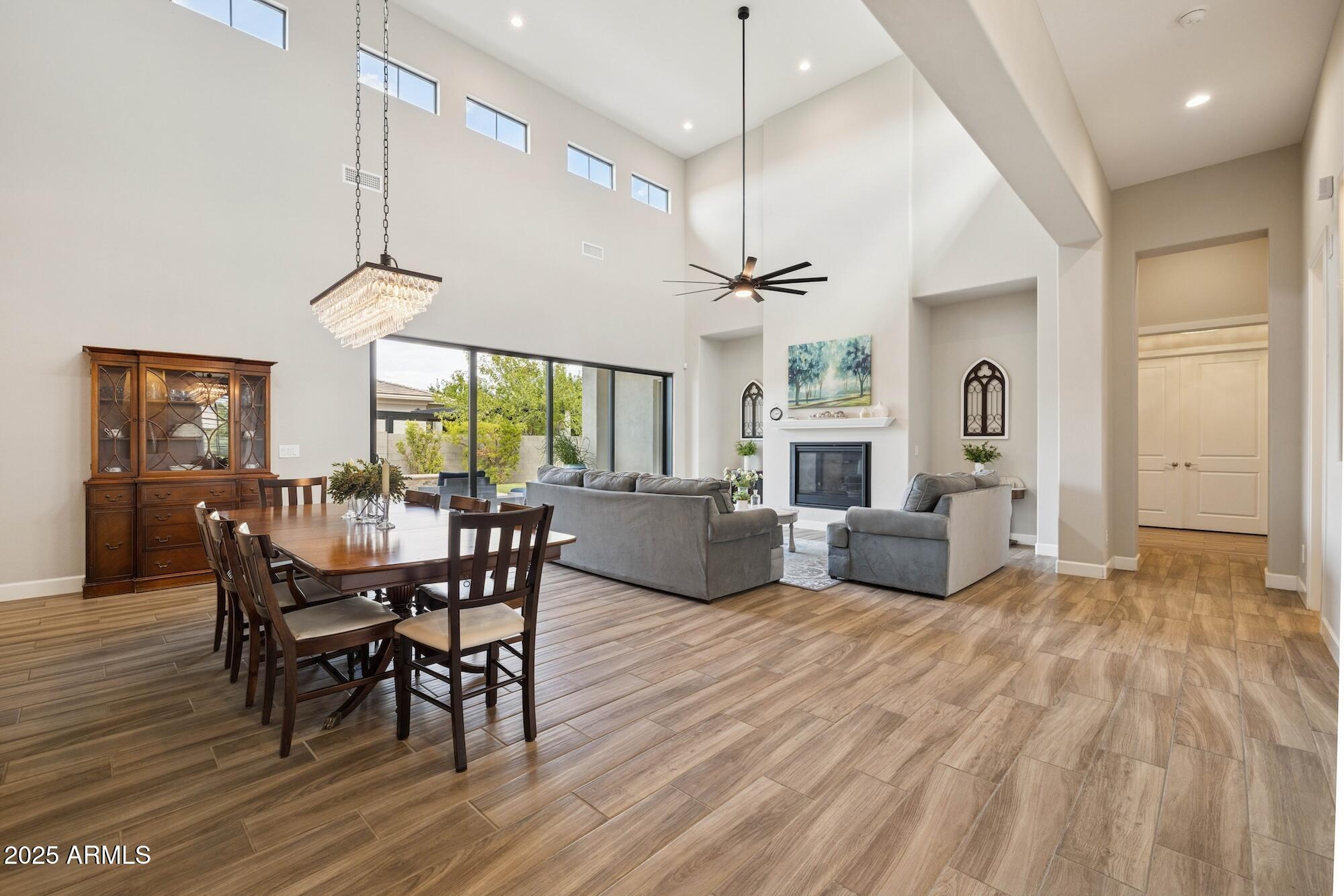 2630 E LOVEBIRD Lane
