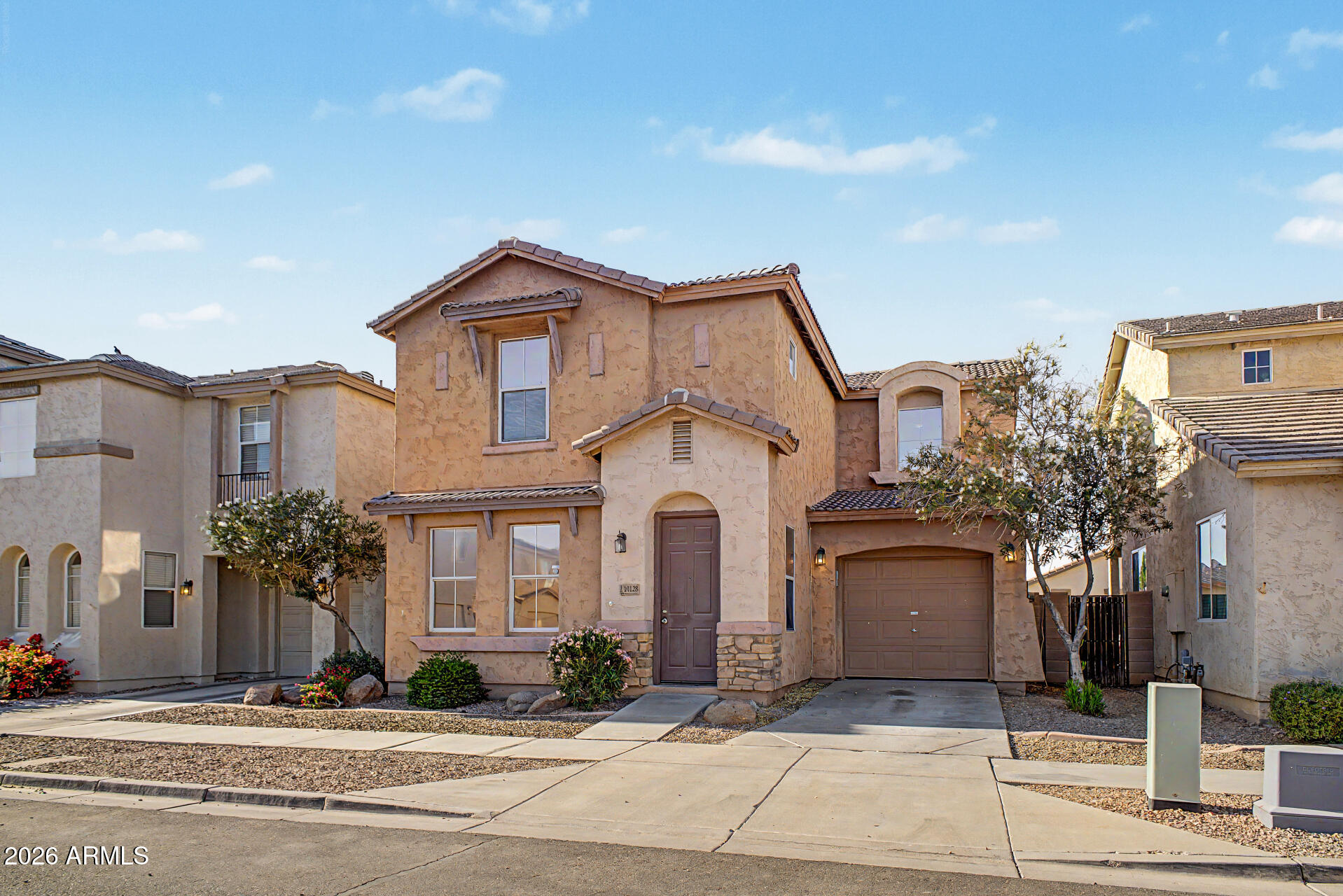 PALISADES AT COUNTRY PLACE - Residential