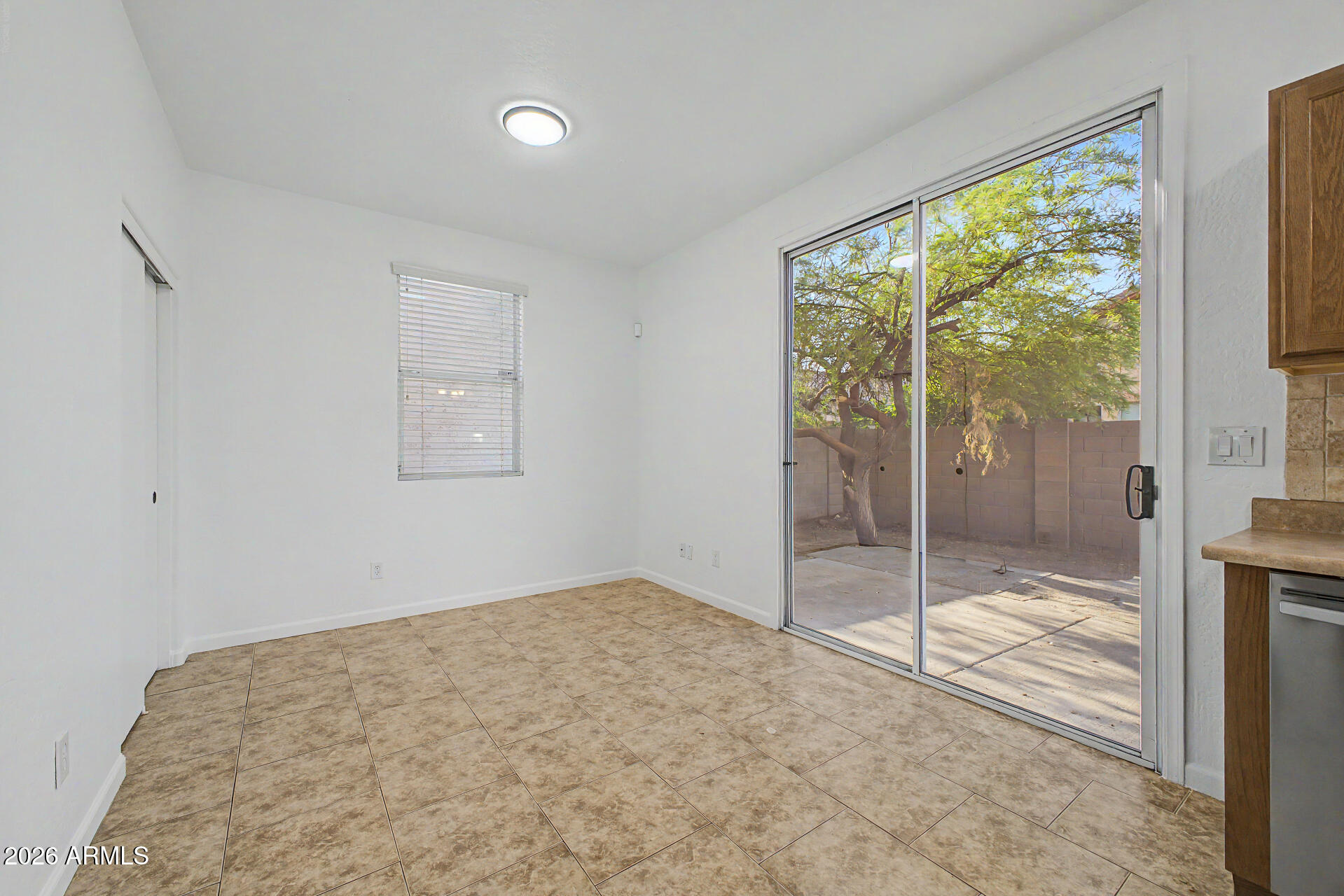 PALISADES AT COUNTRY PLACE - Residential