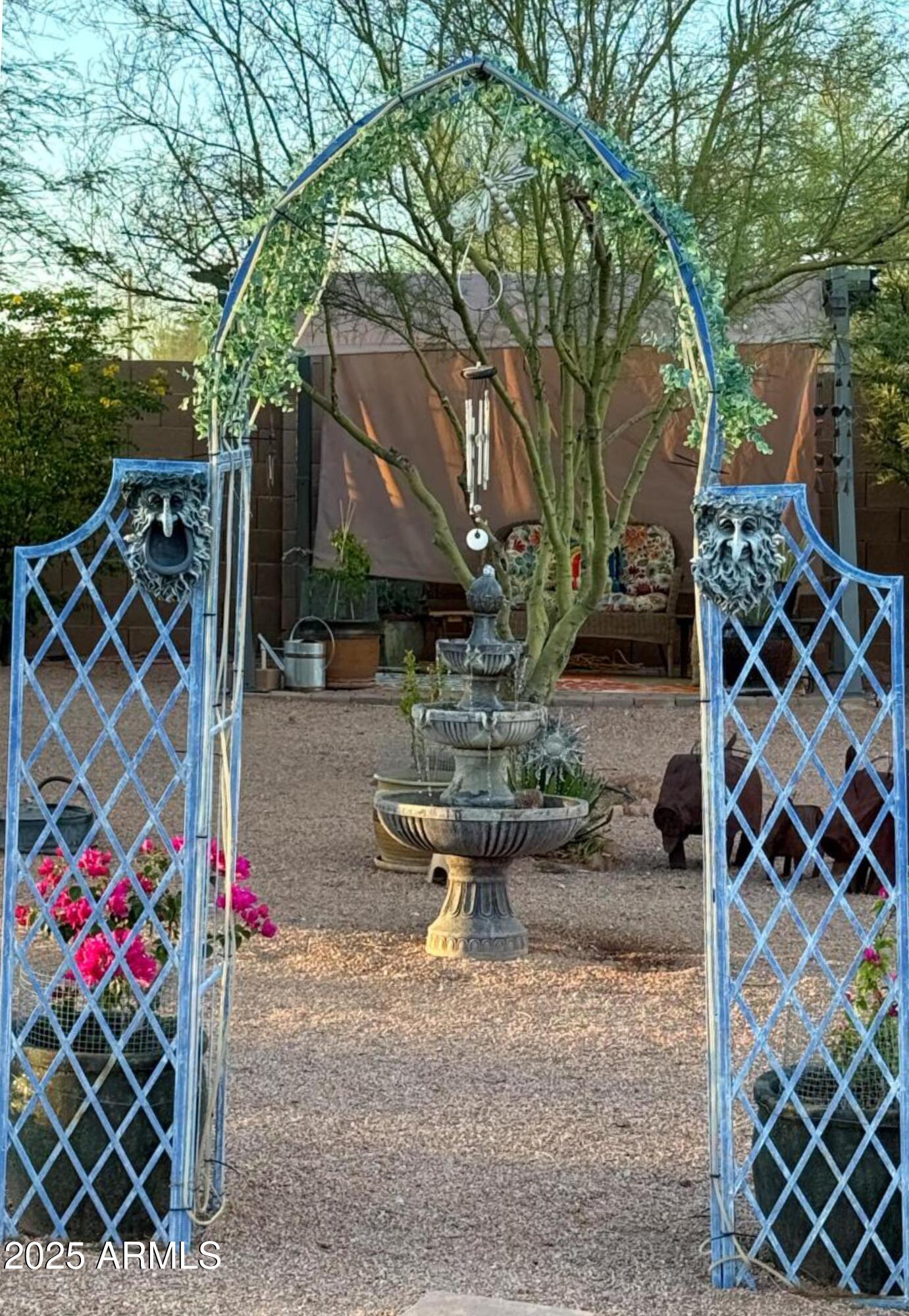 5354 E CACTUS WREN Street S